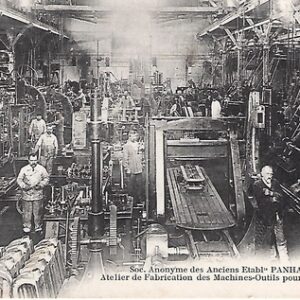 Atelier defabrication des Machines-Outils pour le travail du bois