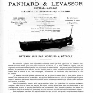 Bateaux mus par moteurs à pétrole